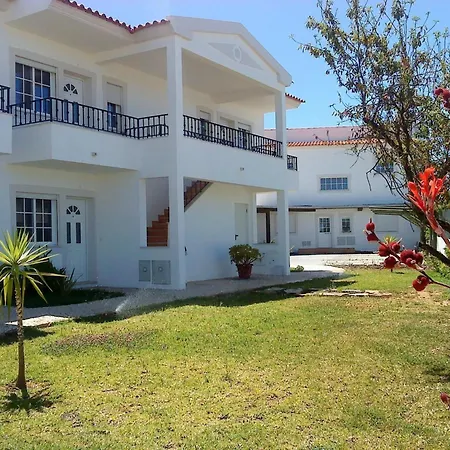 Mit Terrasse By Interhome * Albufeira